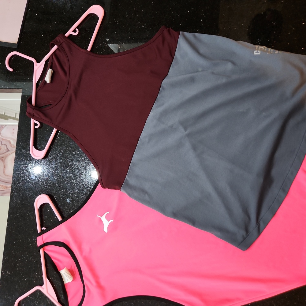 Victoria secret PINK bundle muscle tank size xs
